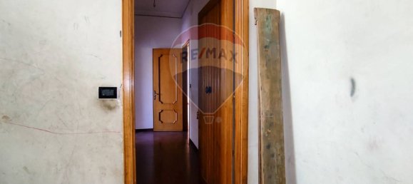 4 bedrooms Apartment in Belpasso, Italy No. 138565 8
