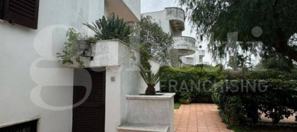 3 bedrooms Villa in Bari, Italy No. 198723 42