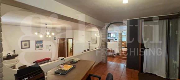 3 bedrooms Villa in Bari, Italy No. 198723 34