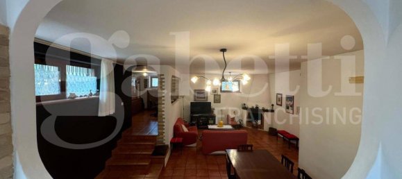 3 bedrooms Villa in Bari, Italy No. 198723 39