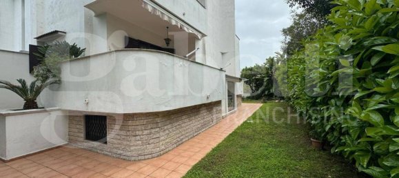 3 bedrooms Villa in Bari, Italy No. 198723 43