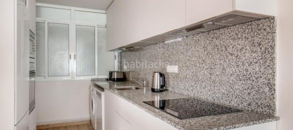 3 Schlafzimmer Penthouse in Barcelona, Spain, Nr. 173857 9