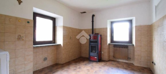 Apartamento T2 em Pontey, Italy N.º 70931 3