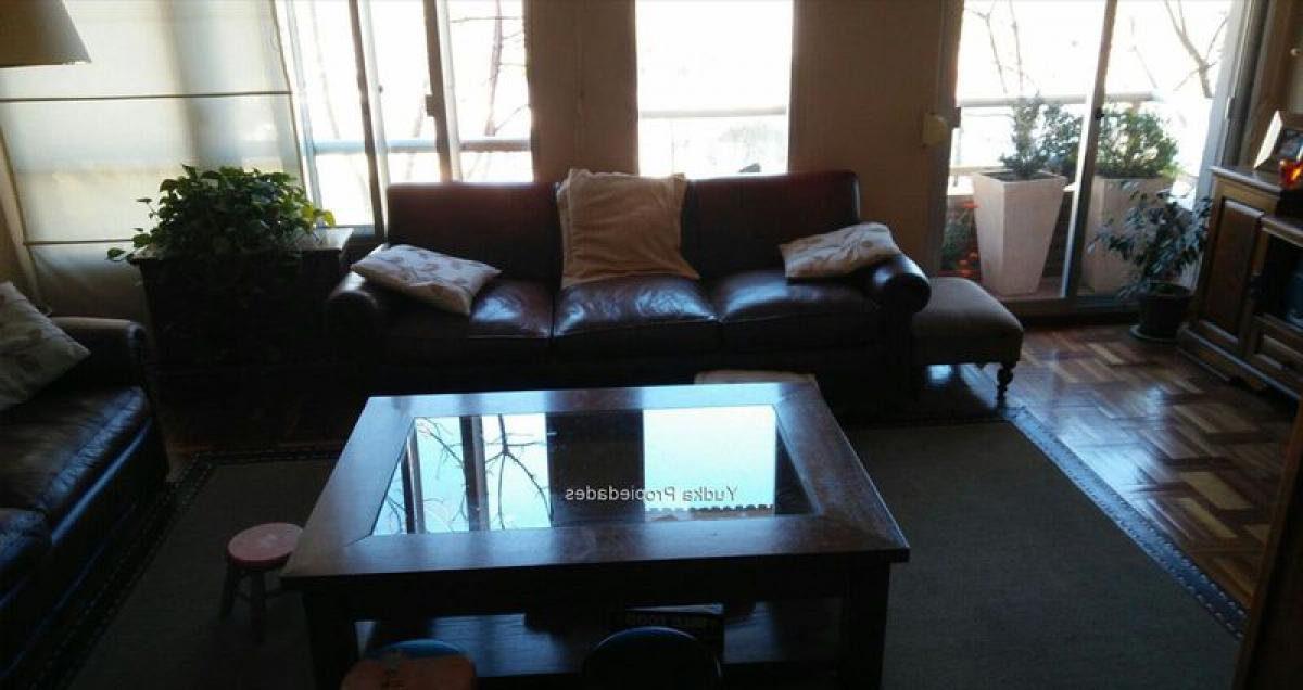 3 bedrooms Apartment in Montevideo, Uruguay No. 8802