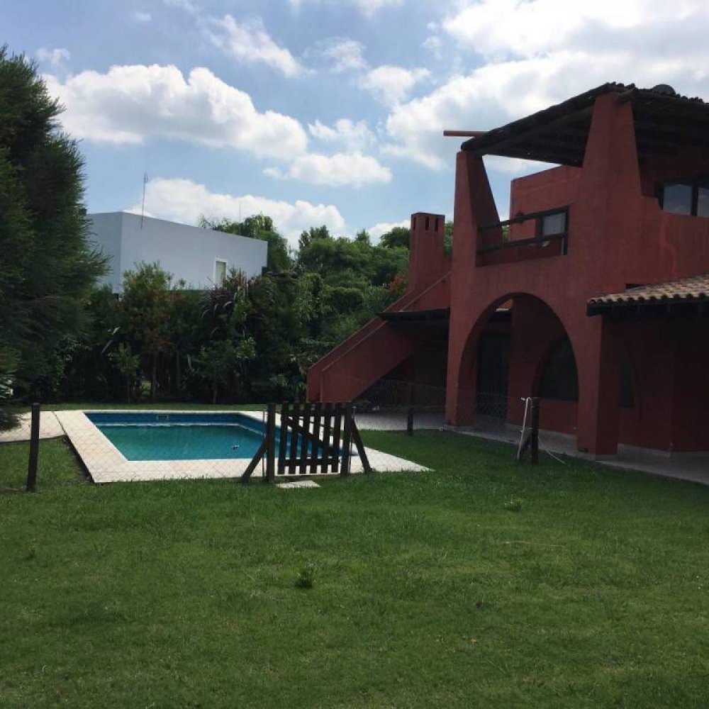 4 bedrooms House in Tigre, Argentina No. 87282