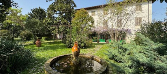 Edificio de 7 habitaciónes en Grumello del Monte, Italy No. 146255 2
