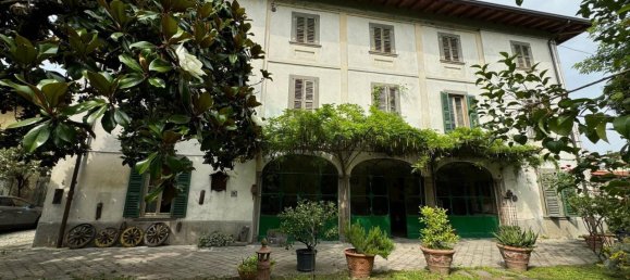 Edificio de 7 habitaciónes en Grumello del Monte, Italy No. 146255 6