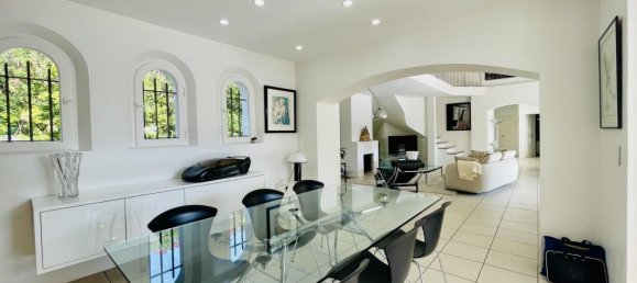 Villa de 4 dormitorios en Mougins, France No. 291880 10