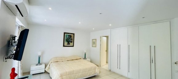 Villa de 4 dormitorios en Mougins, France No. 291880 18