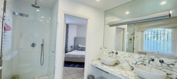 Villa de 4 dormitorios en Mougins, France No. 291880 20