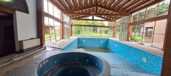 Villa de 4 dormitorios en Vigonovo, Italy No. 162133 23