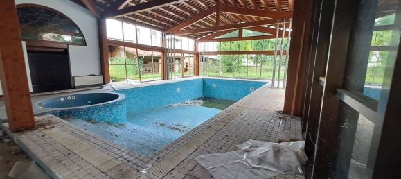 Villa de 4 dormitorios en Vigonovo, Italy No. 162133 24