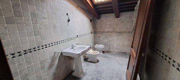 Villa de 4 dormitorios en Vigonovo, Italy No. 162133 20