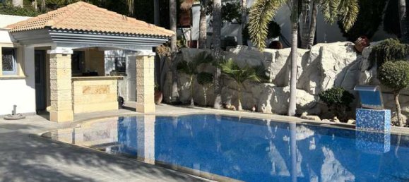 Imóvel comercial T4 em Agios Tychonas, Cyprus N.º 18257 2