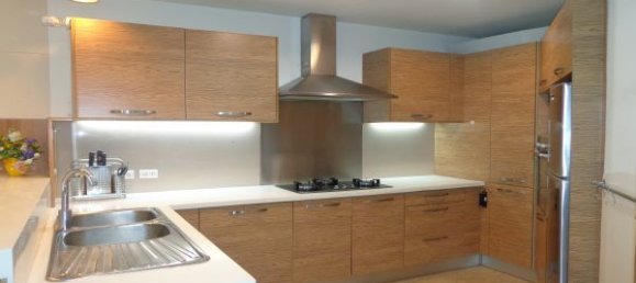 Apartamento de 2 dormitorios en Tay Ho, Vietnam No. 6029 6