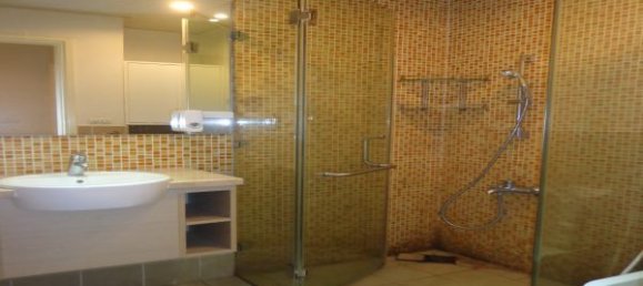 Apartamento de 2 dormitorios en Tay Ho, Vietnam No. 6029 11