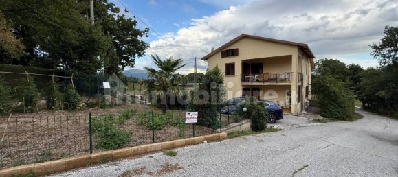 3 غرف نوم فيلا في Gualdo Tadino, Italy رقم 353588 2