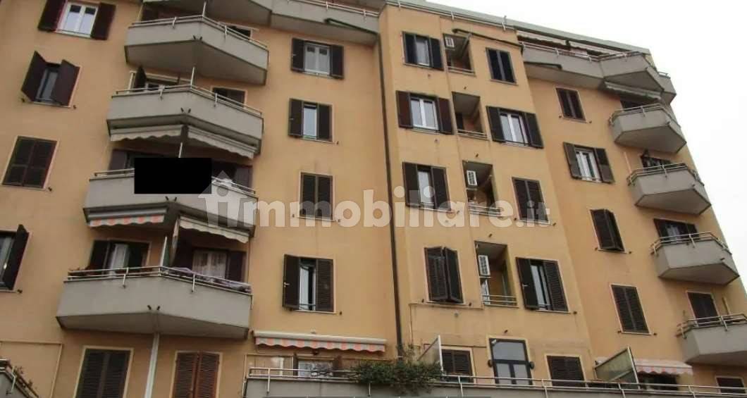 1 bedroom Apartment in Cologno Monzese, Italy No. 387894