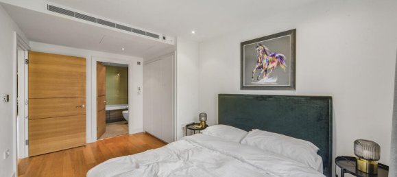 2 bedrooms Apartment in London, United Kingdom No. 11016 12