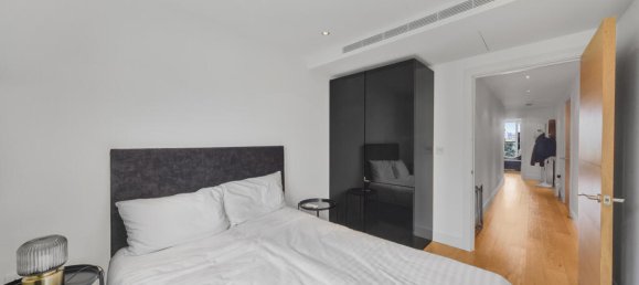 2 bedrooms Apartment in London, United Kingdom No. 11016 11