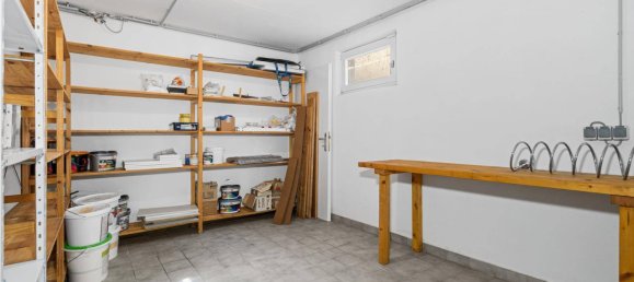 Дом с 5 комнатами в Вена, Австрия № 220907 22