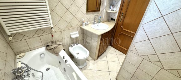 7-Zimmer Villa in Rome, Italy, Nr. 261055 26