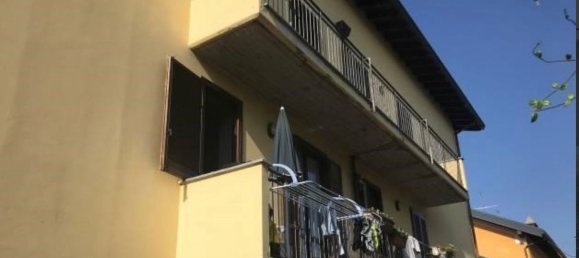 Apartamento de 2 habitaciónes en Arconate, Italy No. 141782 3