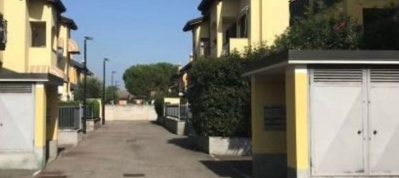 Apartamento de 2 habitaciónes en Arconate, Italy No. 141782 6