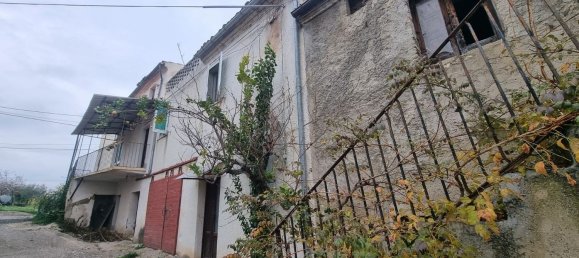 7 rooms House in Crecchio, Italy No. 218854 22