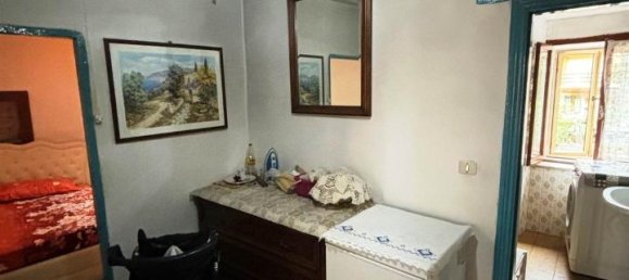 3 rooms Apartment in Sefro, Italy No. 17718 11