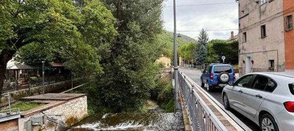 3 rooms Apartment in Sefro, Italy No. 17718 23