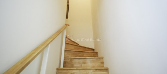 3 bedrooms Condo in Pattaya, Thailand No. 5562 18