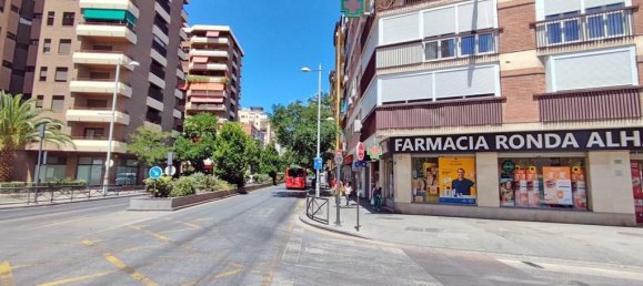 Garaje en Granada, Spain 25 m² No. 166636 14