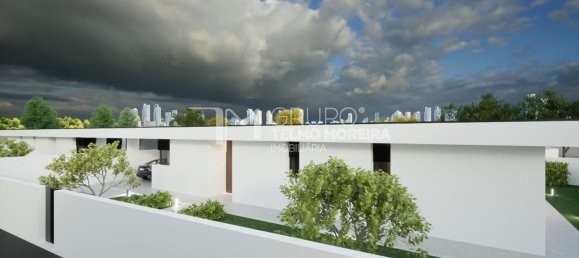 Terreno en Ovar, Portugal 978 m² No. 81983 3