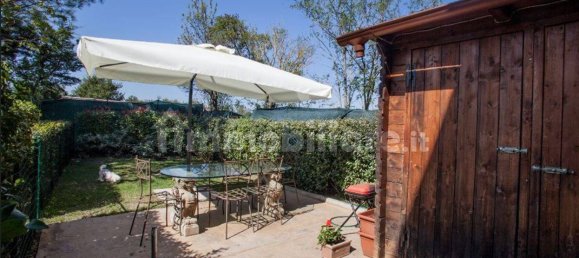 2 Schlafzimmer Wohnung in Siena, Italy, Nr. 78250 8