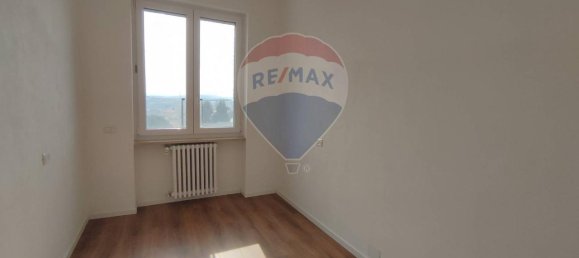 3 rooms Apartment in Villa Guardia, Italy No. 65661 10