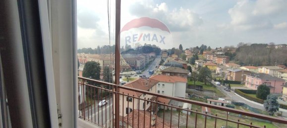 3 rooms Apartment in Villa Guardia, Italy No. 65661 2