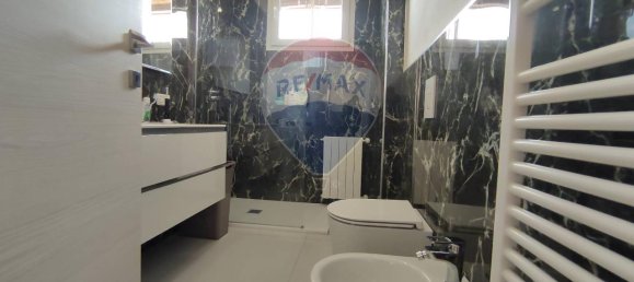 3 rooms Apartment in Villa Guardia, Italy No. 65661 15