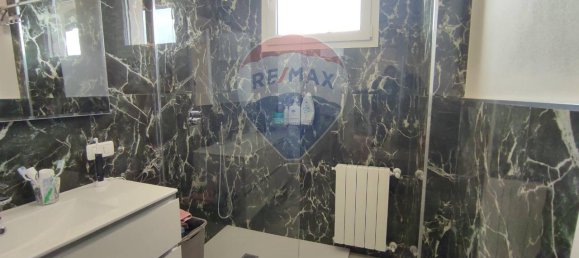 3 rooms Apartment in Villa Guardia, Italy No. 65661 14