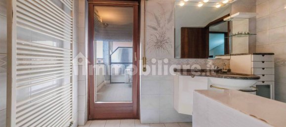 2 Schlafzimmer Wohnung in Sona, Italy, Nr. 53123 35