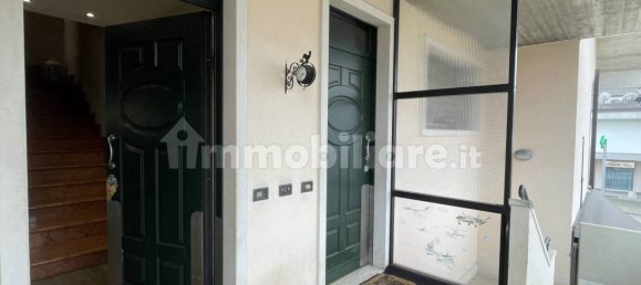 2 Schlafzimmer Wohnung in Sona, Italy, Nr. 53123 41