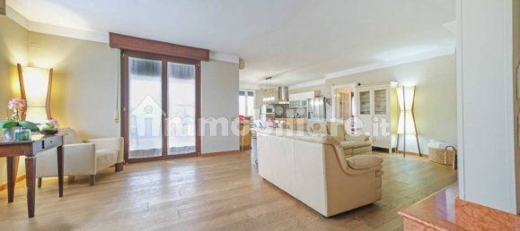 2 Schlafzimmer Wohnung in Sona, Italy, Nr. 53123 43