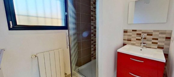 4 Schlafzimmer Haus in Lons, France, Nr. 193773 12