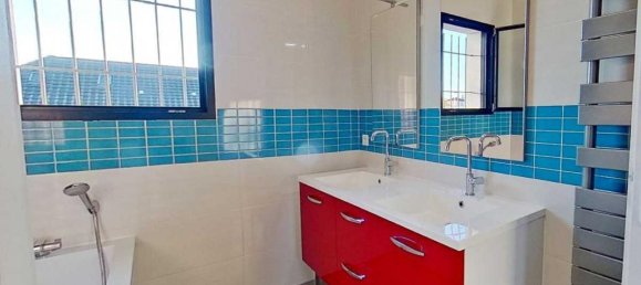 4 Schlafzimmer Haus in Lons, France, Nr. 193773 9