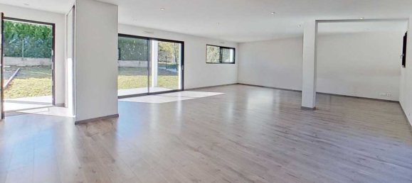 4 Schlafzimmer Haus in Lons, France, Nr. 193773 2