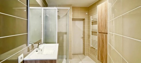 4 bedrooms Villa in Libourne, France No. 95788 11