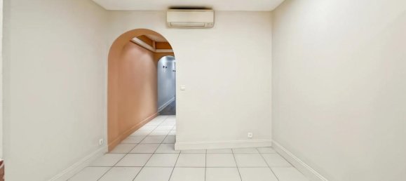 4 bedrooms Villa in Libourne, France No. 95788 14