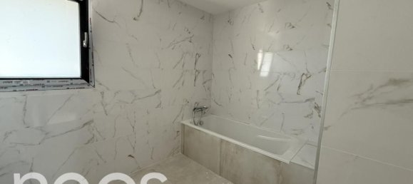 4 chambres Maison à Saint-Julien, France No. 334913 3