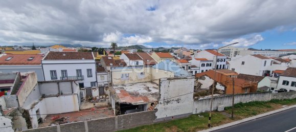 1363m² Building in Ponta Delgada, Portugal No. 87276 7