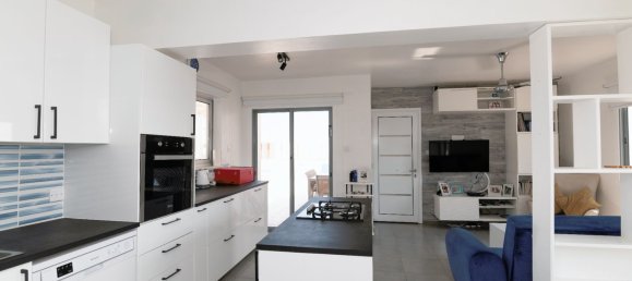 3 bedrooms Apartment in Paralimni, Cyprus No. 23072 20